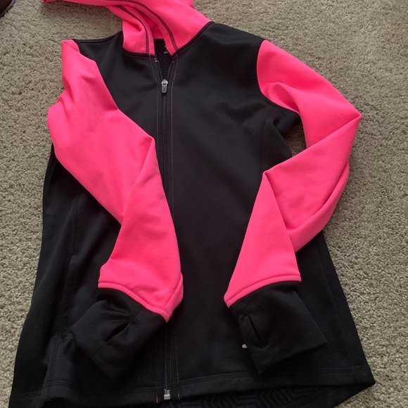 Girls’ clothing;sizes vary;ranges from 10-14;S-M - Picture 5 of 8